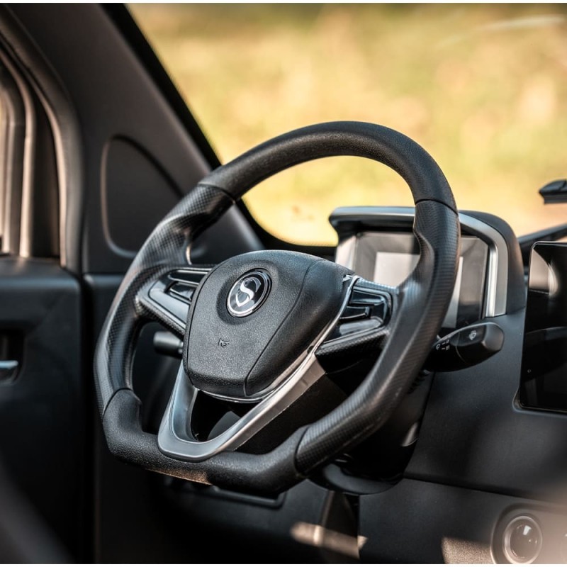 Location voiture sans permis électrique Simplici S1 blanche